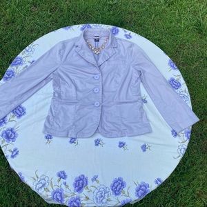 Lavender gap size 12 woman’s button up vintage blazer